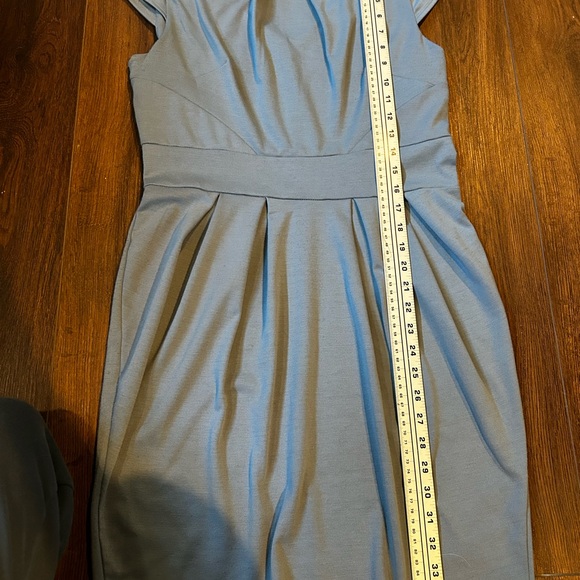 Dorothy Perkins Soft Blue Cap Sleeve Pleated Knee Length Sheath Dress Size 8 - Picture 6 of 11